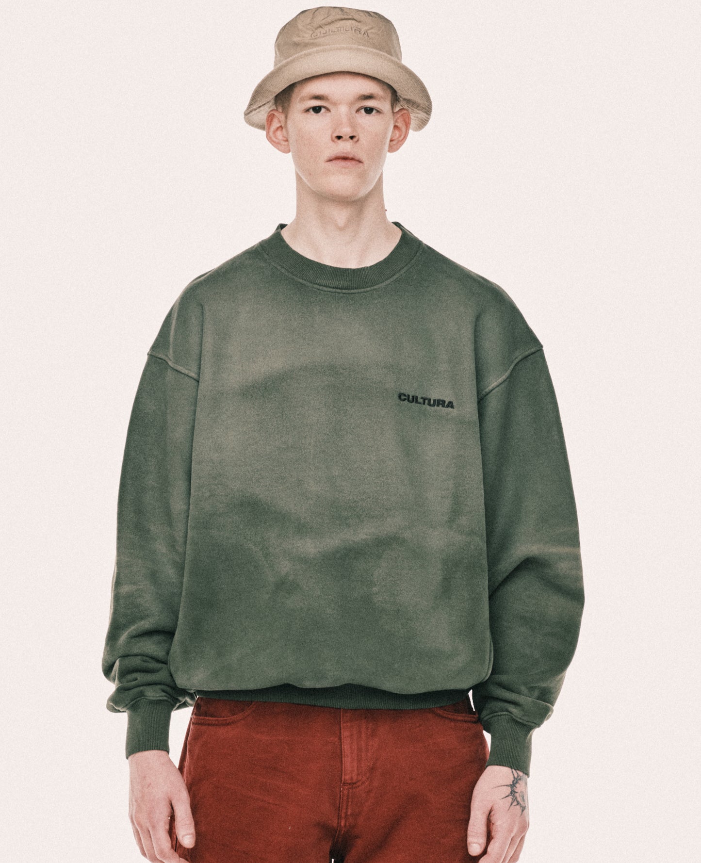 CREWNECK SWEATSHIRT J006