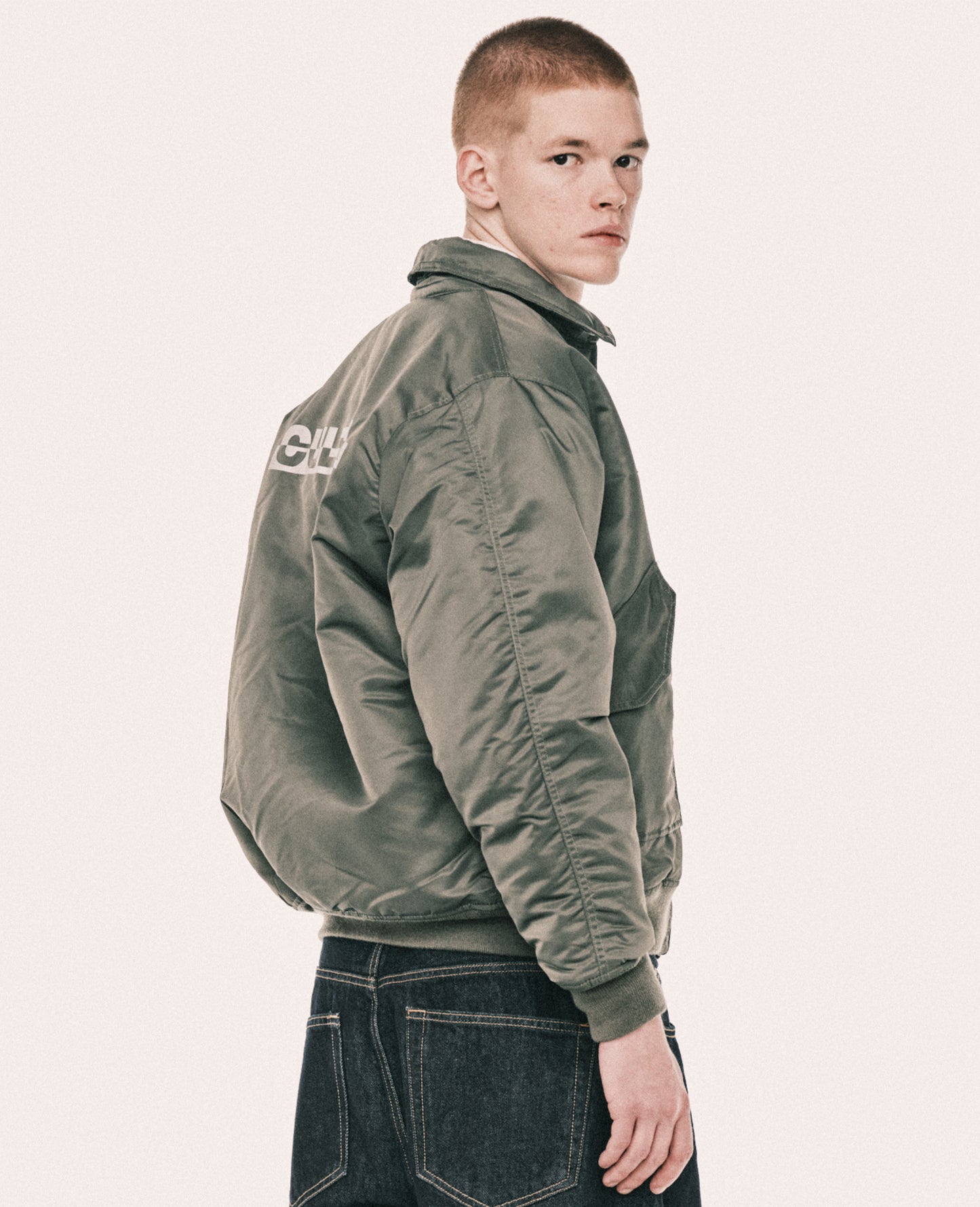 BOMBER JACKET BB001