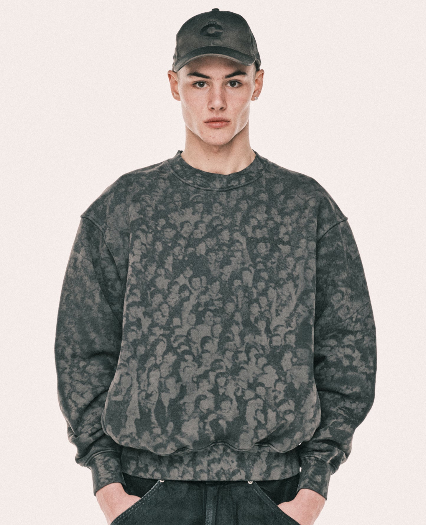 CREWNECK SWEATSHIRT J005