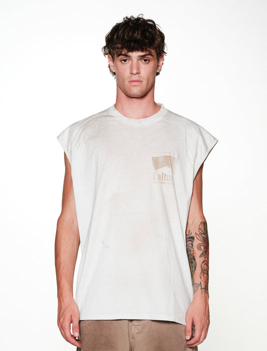 A012 DESERT TANK DIRTY WHITE