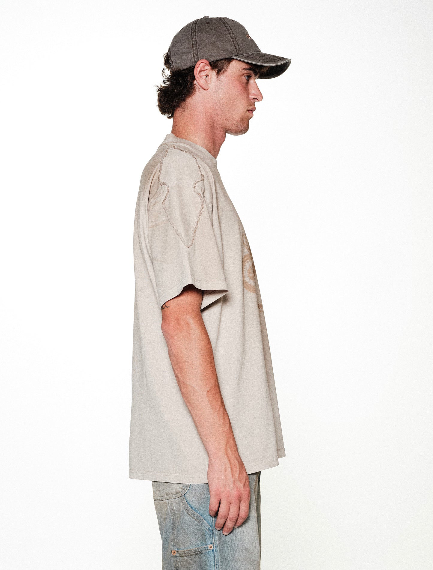 A010 BIKER TEE DIRTY SAND