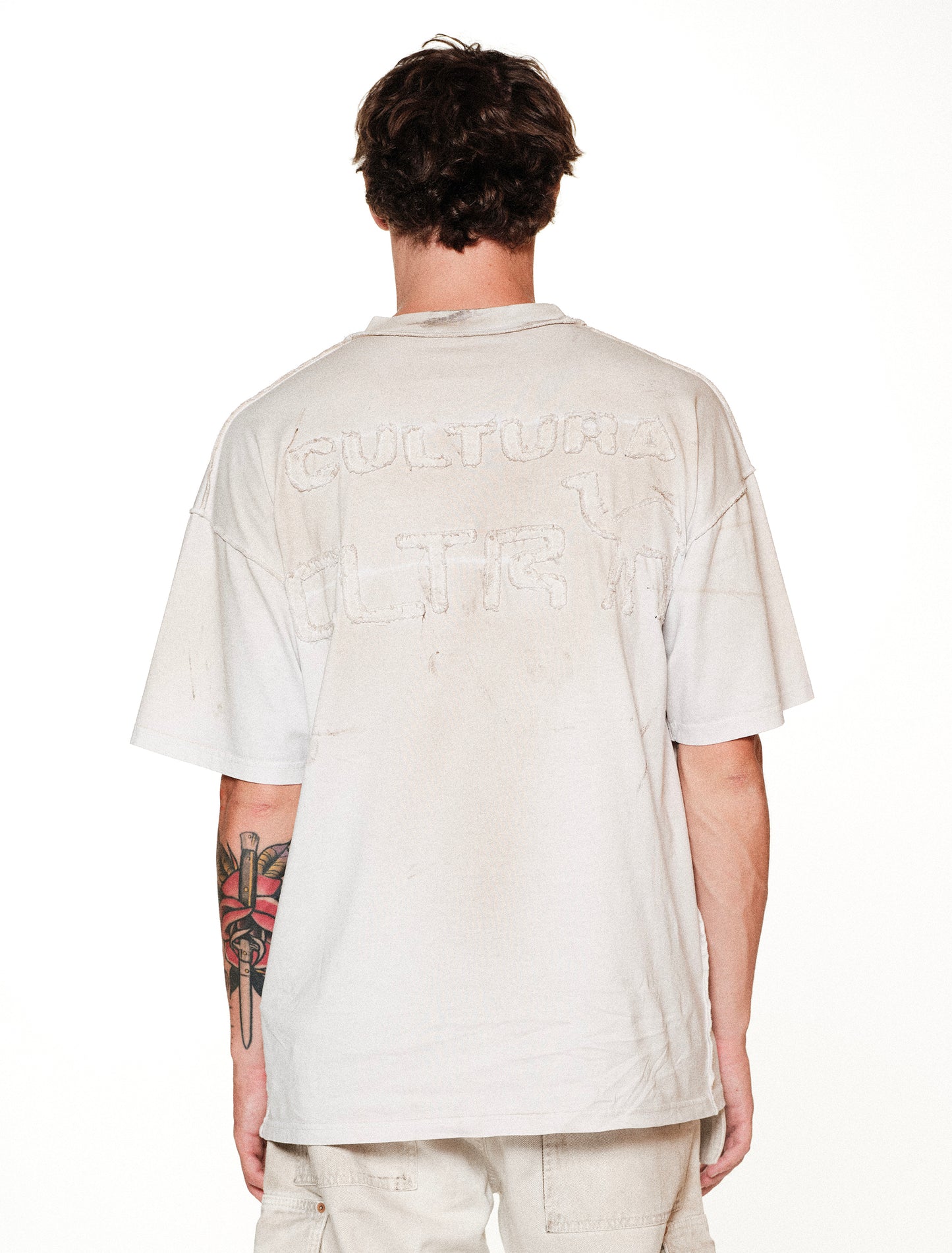 A001 RACE TEE DIRTY WHITE