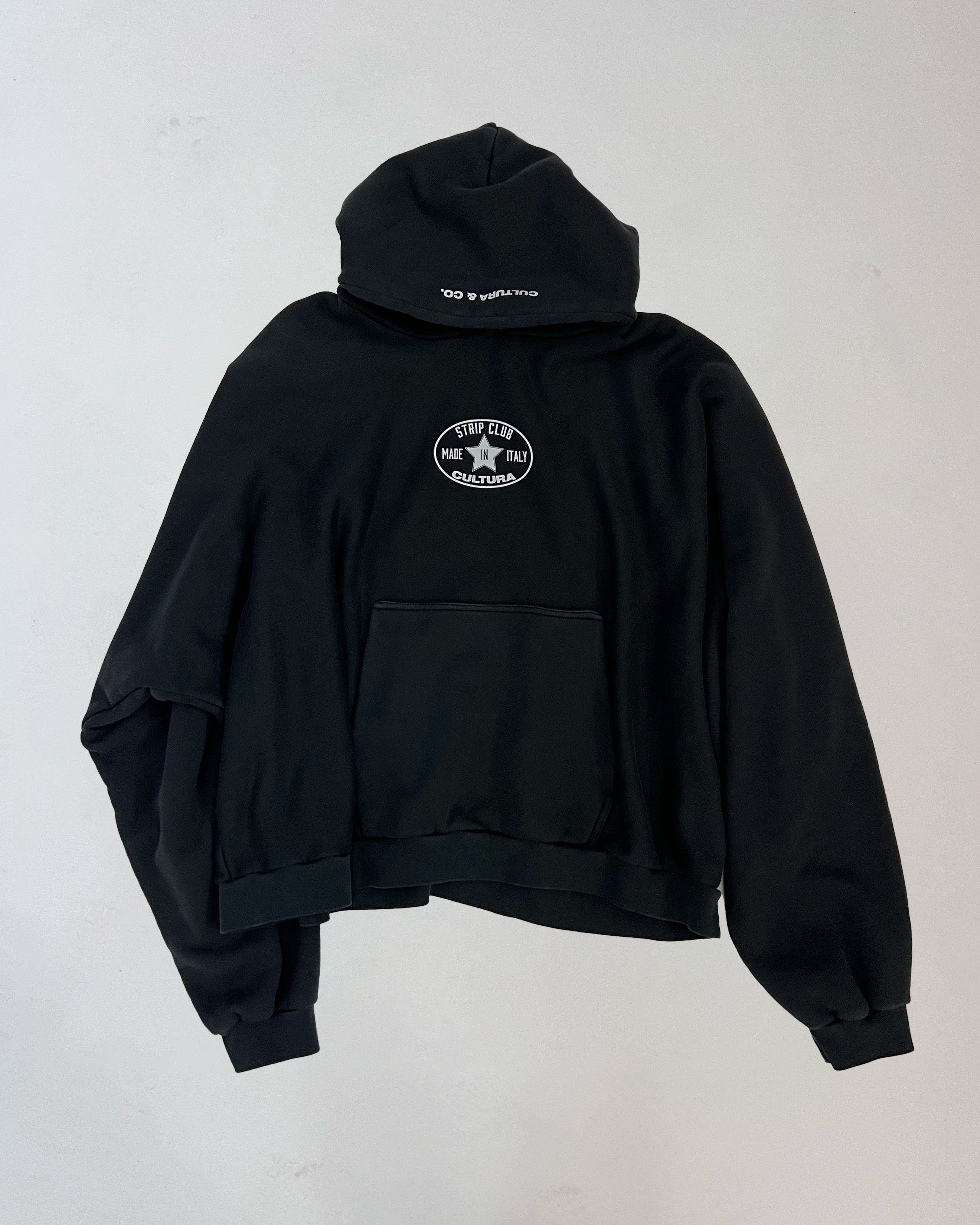 A017 STAR HOODIE