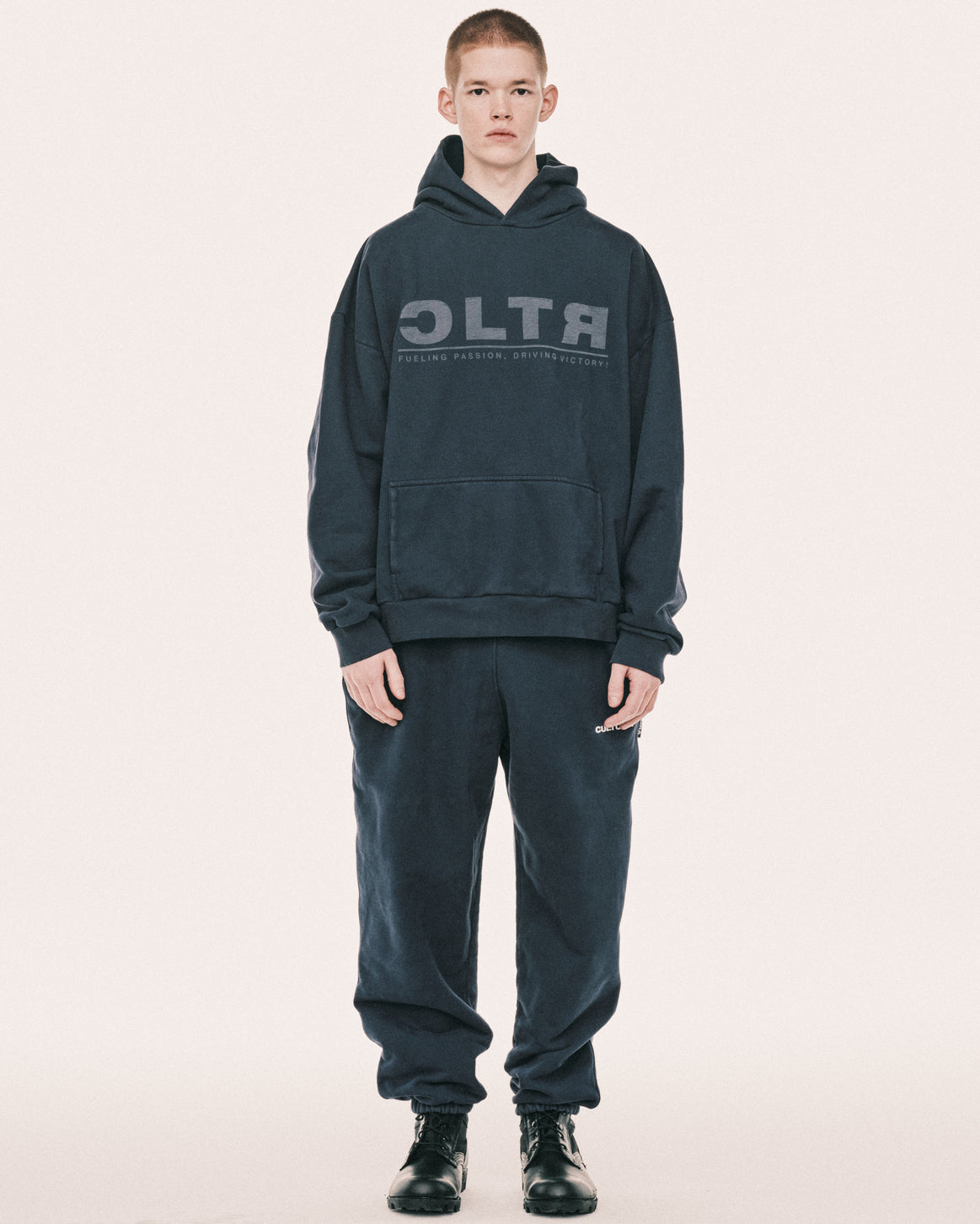 HOODIE EXTRA OVER L005
