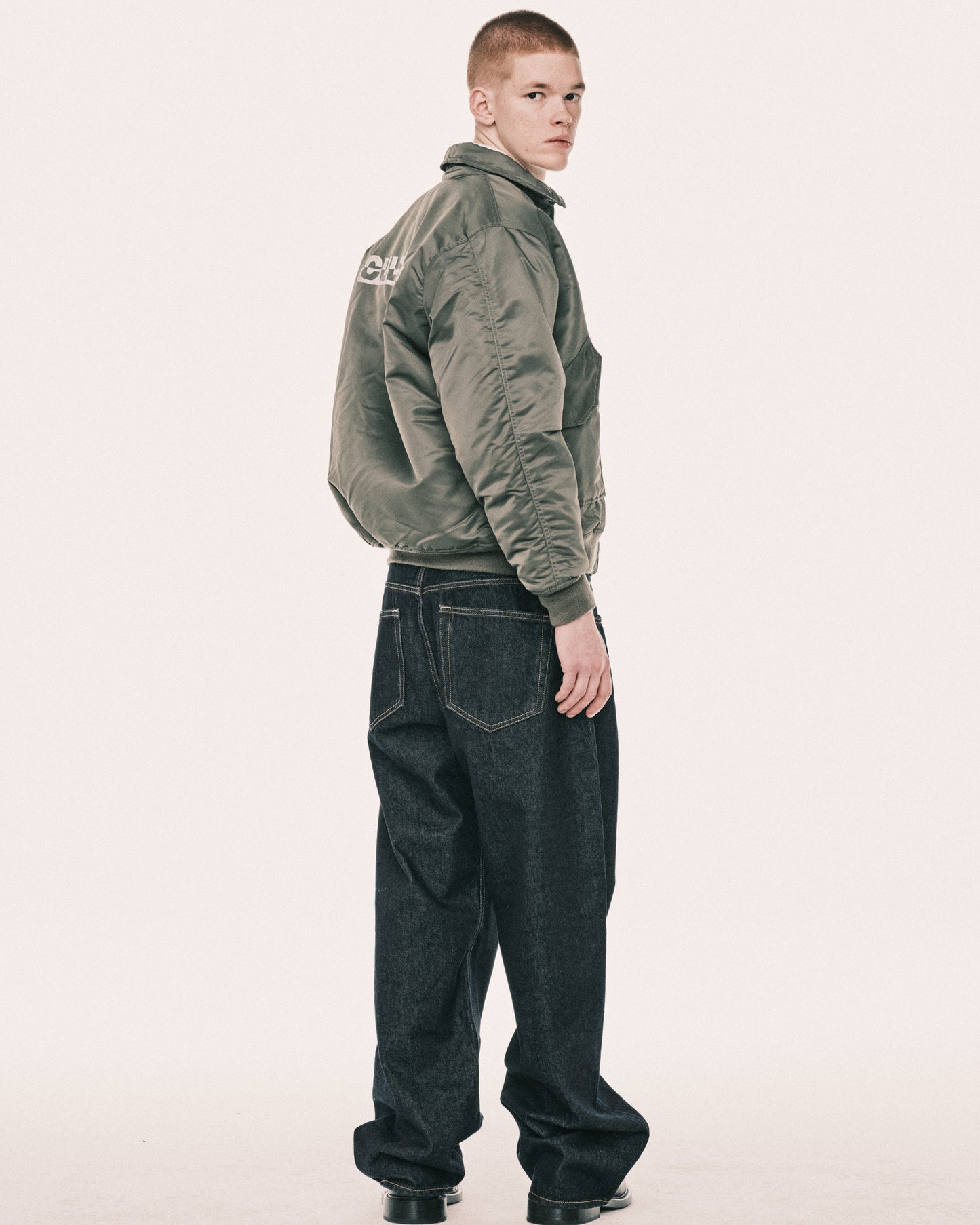 BOMBER JACKET BB001